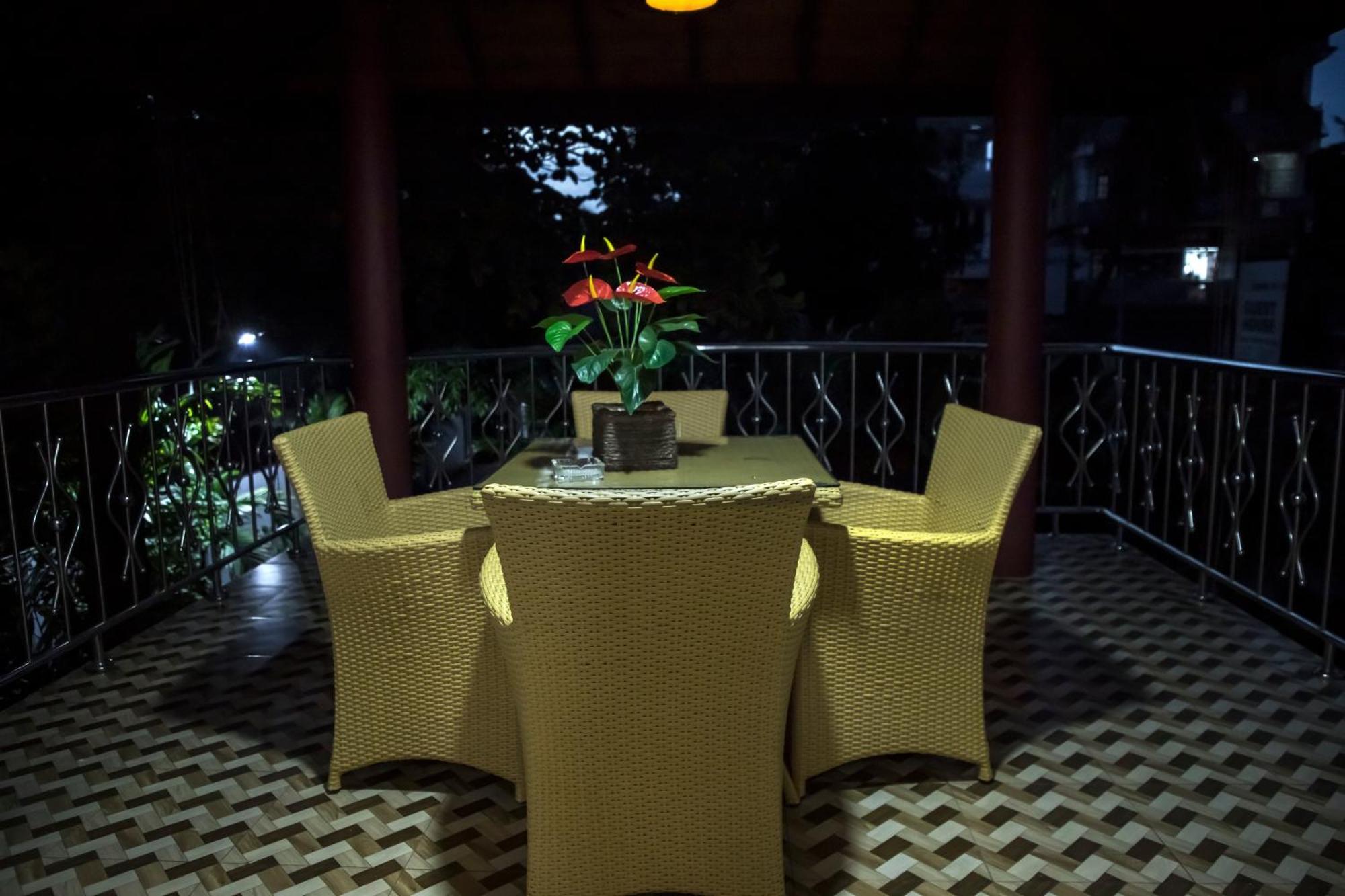 Golden Star Guest House Jaffna Exterior photo