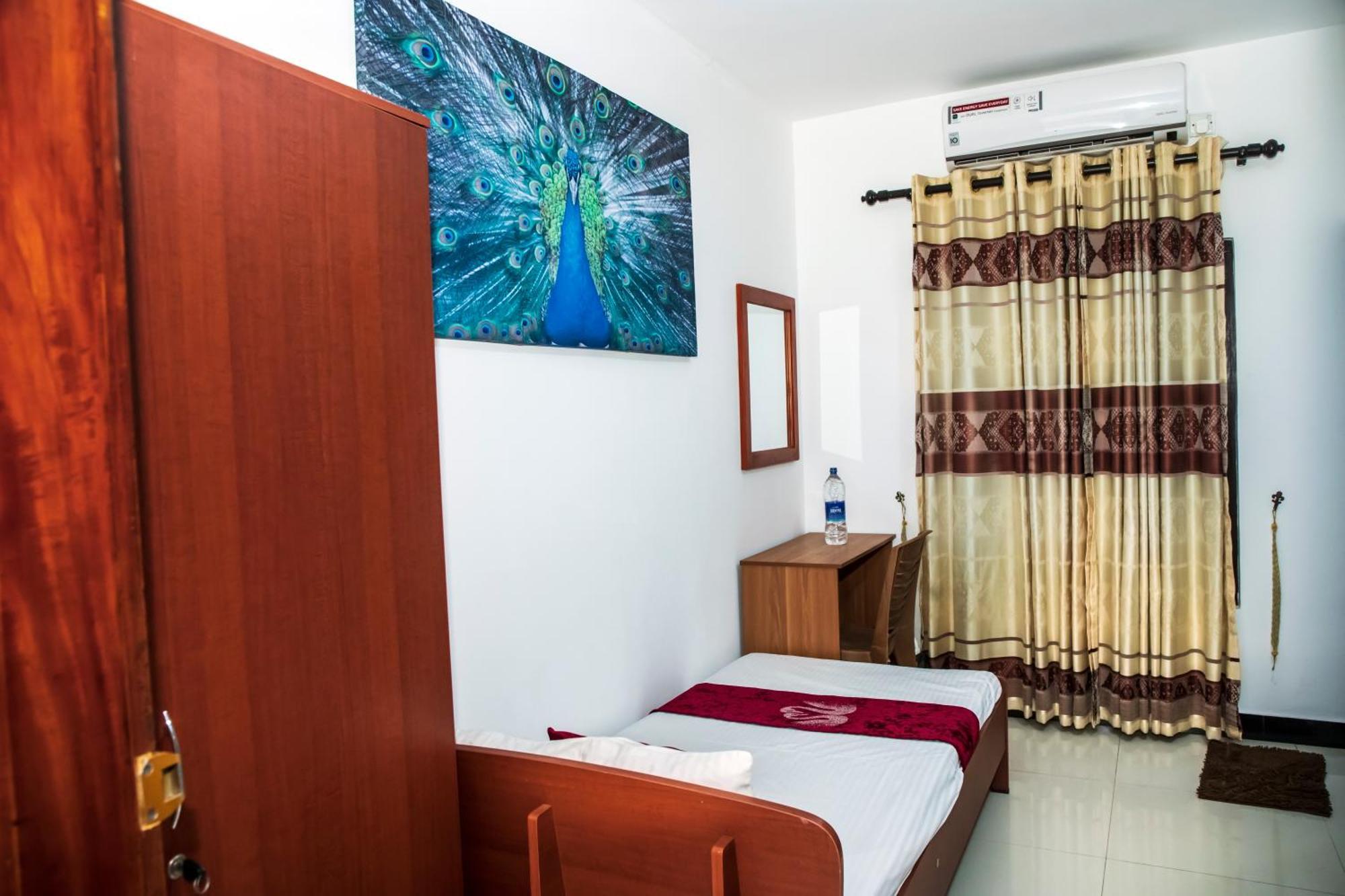 Golden Star Guest House Jaffna Exterior photo