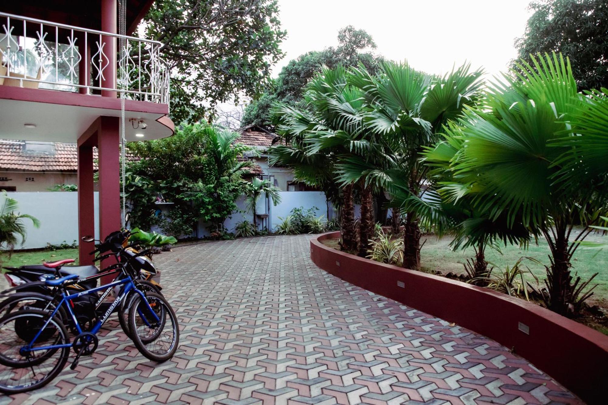 Golden Star Guest House Jaffna Exterior photo