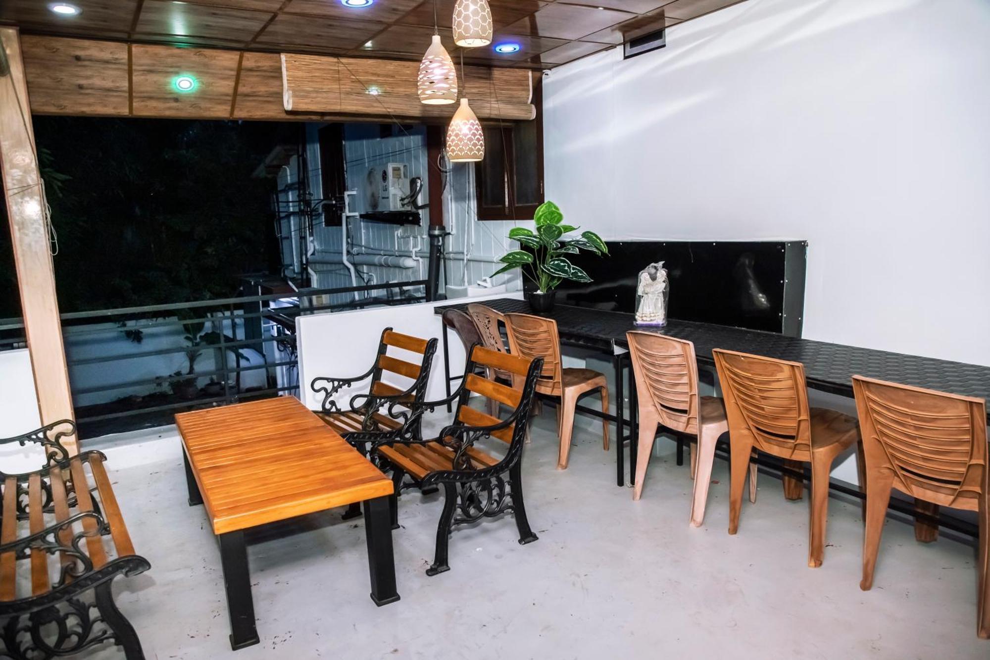 Golden Star Guest House Jaffna Exterior photo