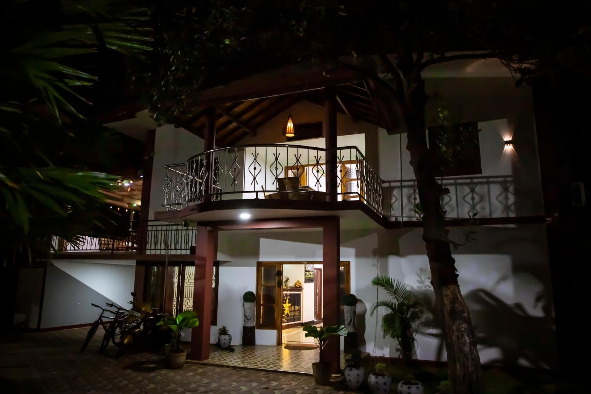 Golden Star Guest House Jaffna Exterior photo