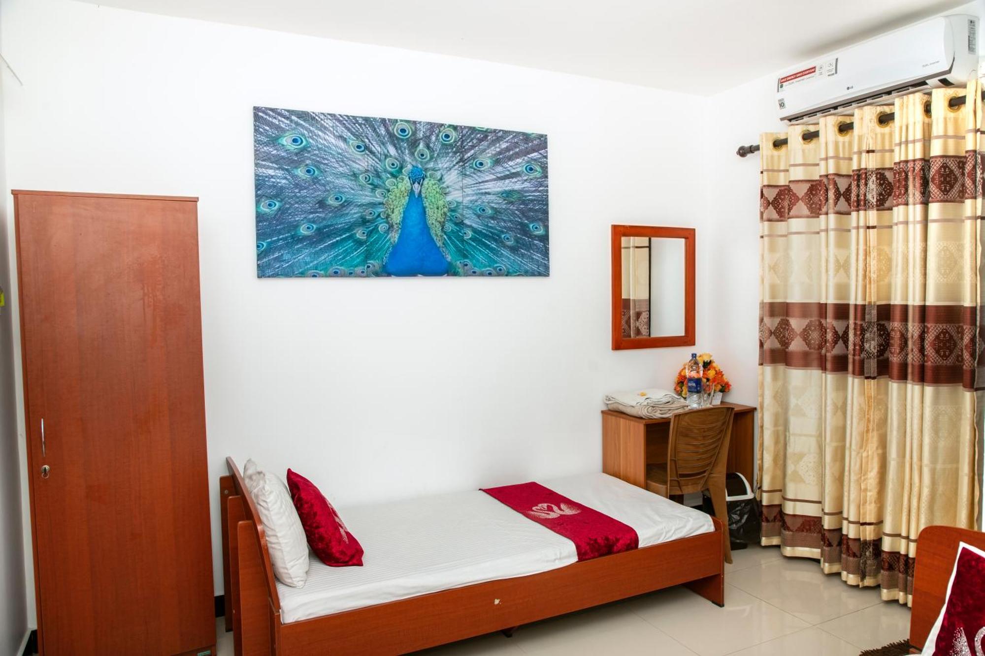 Golden Star Guest House Jaffna Exterior photo