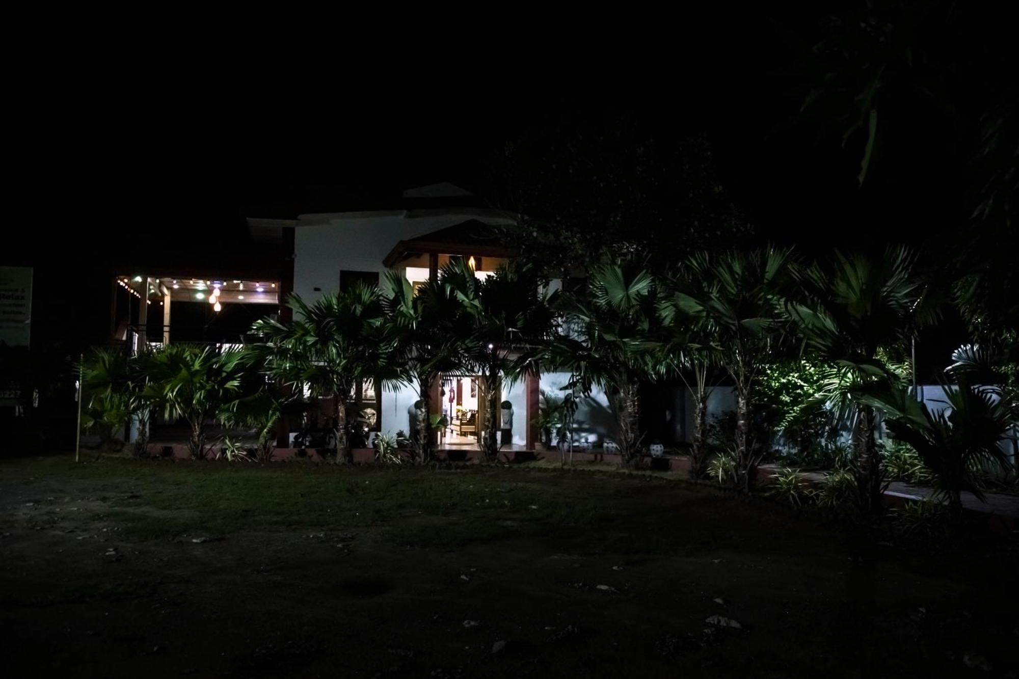 Golden Star Guest House Jaffna Exterior photo